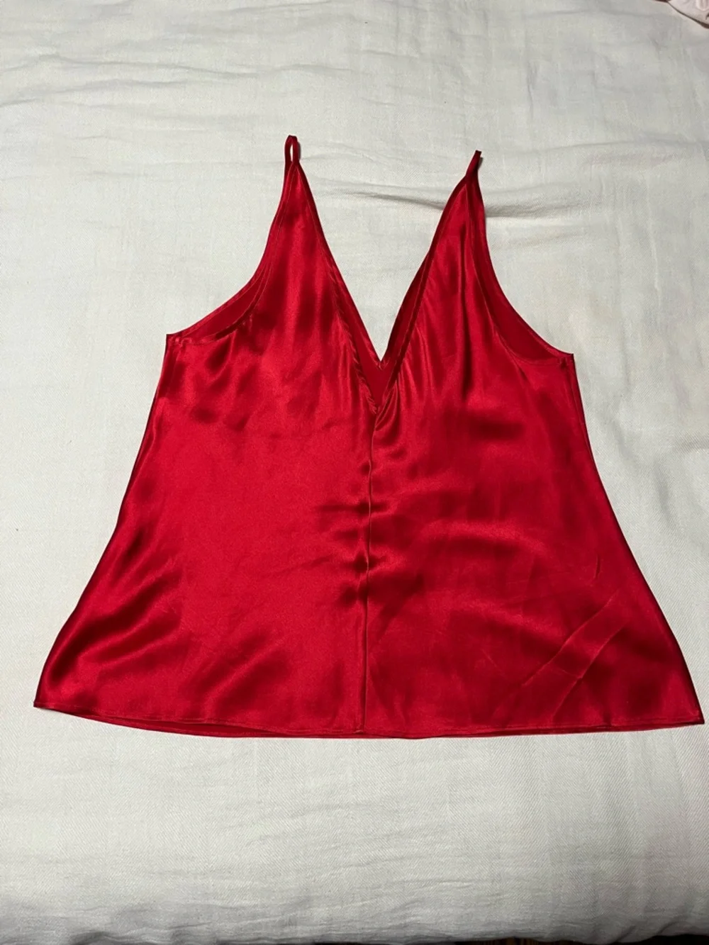 NWOT 100% Silk J. Crew Carrie V-neck Camisole Tank Top Red Going Out Medium - Picture 3 of 10